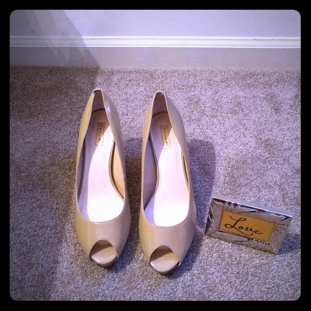 Tahari Peep-toe Heels